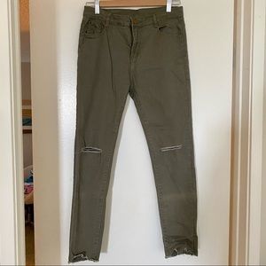Shein Jeans distressed in army green